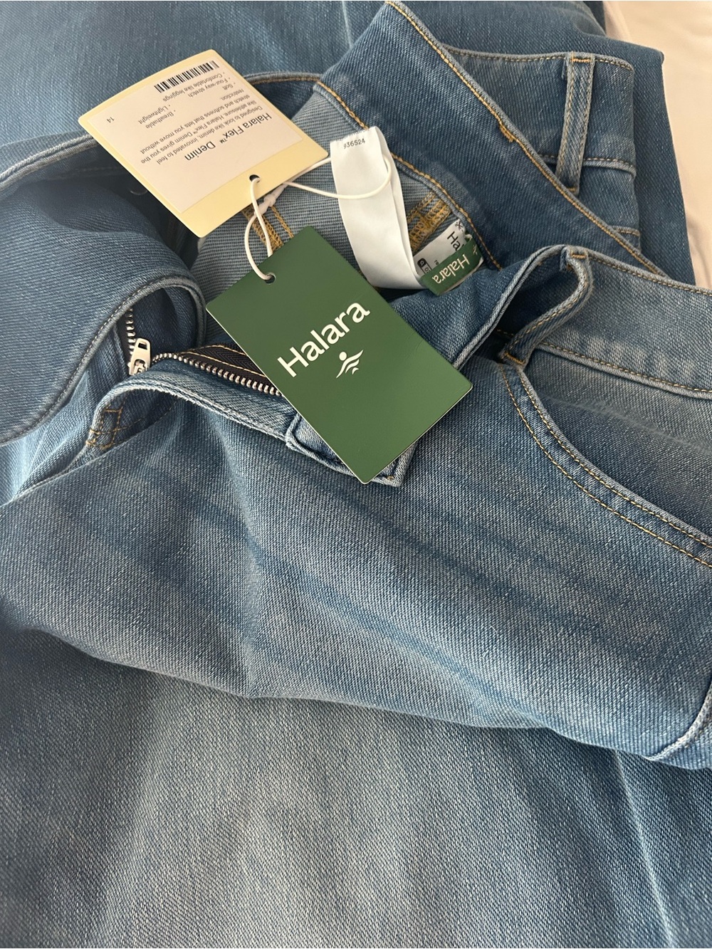 HALARA Light Blue Jeans
